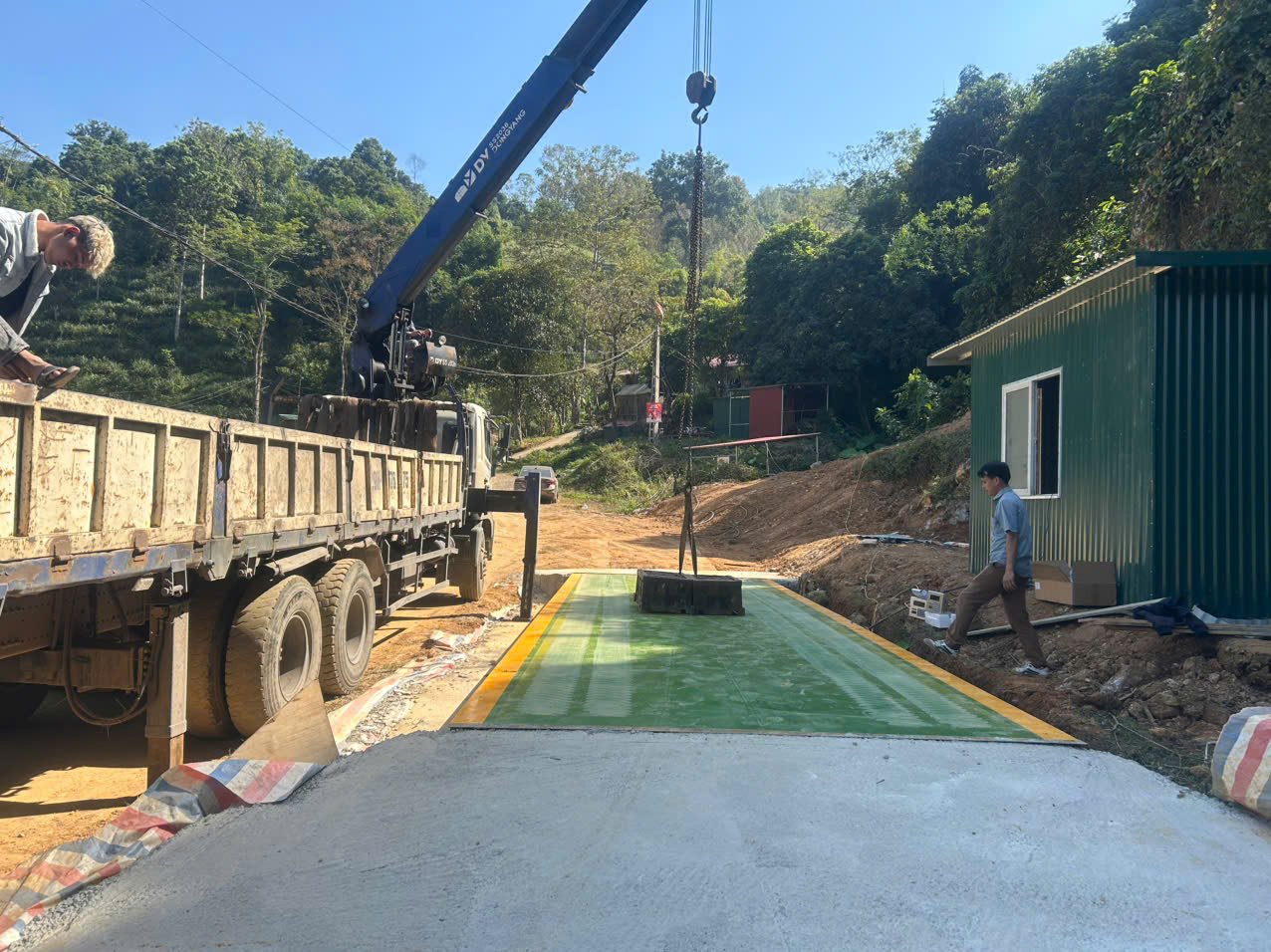 CÔNG TY TNHH CÔNG NGHỆ VÀ DỊCH VỤ VIETLIFE